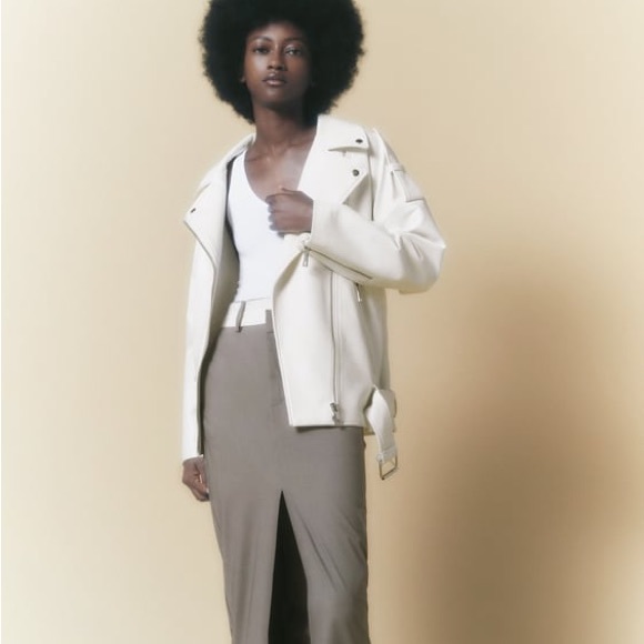 Zara Jackets & Blazers - Zara FAUX LEATHER OVERSIZED JACKET